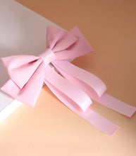 Load image into Gallery viewer, Hair bows 😍 🎀