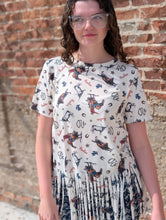 Load image into Gallery viewer, Print Fringe Top (3 print options)