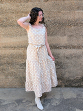 Load image into Gallery viewer, Daisy