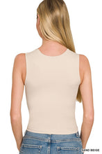 Load image into Gallery viewer, Square Neckline Tank (2 colors)
