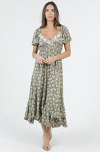 Load image into Gallery viewer, Trinity Dress

