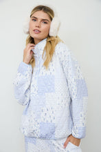 Load image into Gallery viewer, Ice Blue Quilted Top
