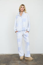 Load image into Gallery viewer, Ice Blue Quilted Top
