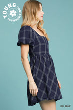 Load image into Gallery viewer, Puff Sleeve Plaid Mini
