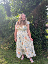 Load image into Gallery viewer, Summer Floral
