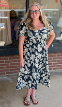Load image into Gallery viewer, Black Floral Sweet Heart Dress
