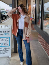 Load image into Gallery viewer, Color Block Shacket
