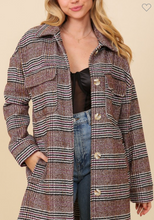 Load image into Gallery viewer, Long Plaid Jacket
