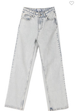Load image into Gallery viewer, Light Wash Denim
