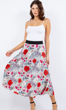 Load image into Gallery viewer, Floral Print Midi

