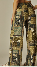 Load image into Gallery viewer, Green Print Wide Leg Pant
