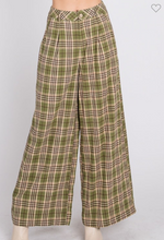 Load image into Gallery viewer, Plaid Pant
