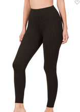 Load image into Gallery viewer, Leggings with Pocket
