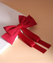 Load image into Gallery viewer, Hair bows 😍 🎀
