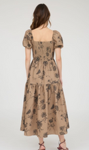 Load image into Gallery viewer, Black Floral Print
