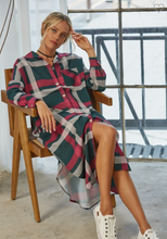 Load image into Gallery viewer, Holiday Journey Dress
