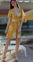 Load image into Gallery viewer, Sleeved Front Twist Dress
