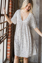 Load image into Gallery viewer, Grey Floral V - Neck Dress
