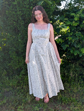 Load image into Gallery viewer, Black Dainty Floral Dress
