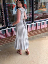 Load image into Gallery viewer, Summer Outing Dress
