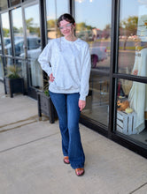 Load image into Gallery viewer, White Camo Crew Neck
