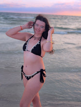 Load image into Gallery viewer, Seashell Bikini
