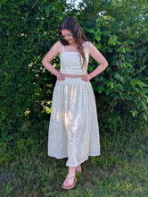 Load image into Gallery viewer, Floral Embroidered Skirt (2 color options)
