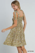 Load image into Gallery viewer, Smocked Floral Dress
