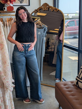 Load image into Gallery viewer, Knit Crop Tank
