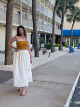 Load image into Gallery viewer, Floral Embroidered Skirt (2 color options)
