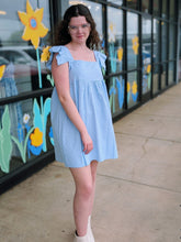Load image into Gallery viewer, Ruffle Sleeve Dress

