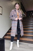 Load image into Gallery viewer, Long Plaid Jacket
