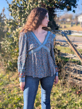 Load image into Gallery viewer, Lexi Top
