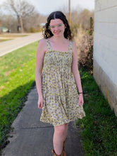 Load image into Gallery viewer, Smocked Floral Dress
