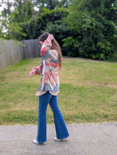 Load image into Gallery viewer, Diamond Aztec Shacket
