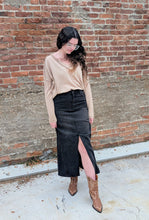 Load image into Gallery viewer, Lauren Long Sleeve
