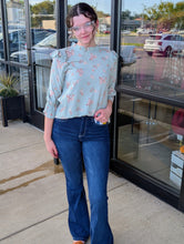 Load image into Gallery viewer, Ruffled Detail Blouse
