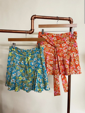 Load image into Gallery viewer, Orange Floral Skort
