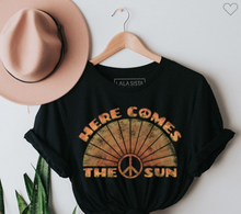 Load image into Gallery viewer, Here Comes The Sun (2 colors available)
