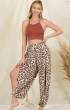 Load image into Gallery viewer, Leopard Split Joggers
